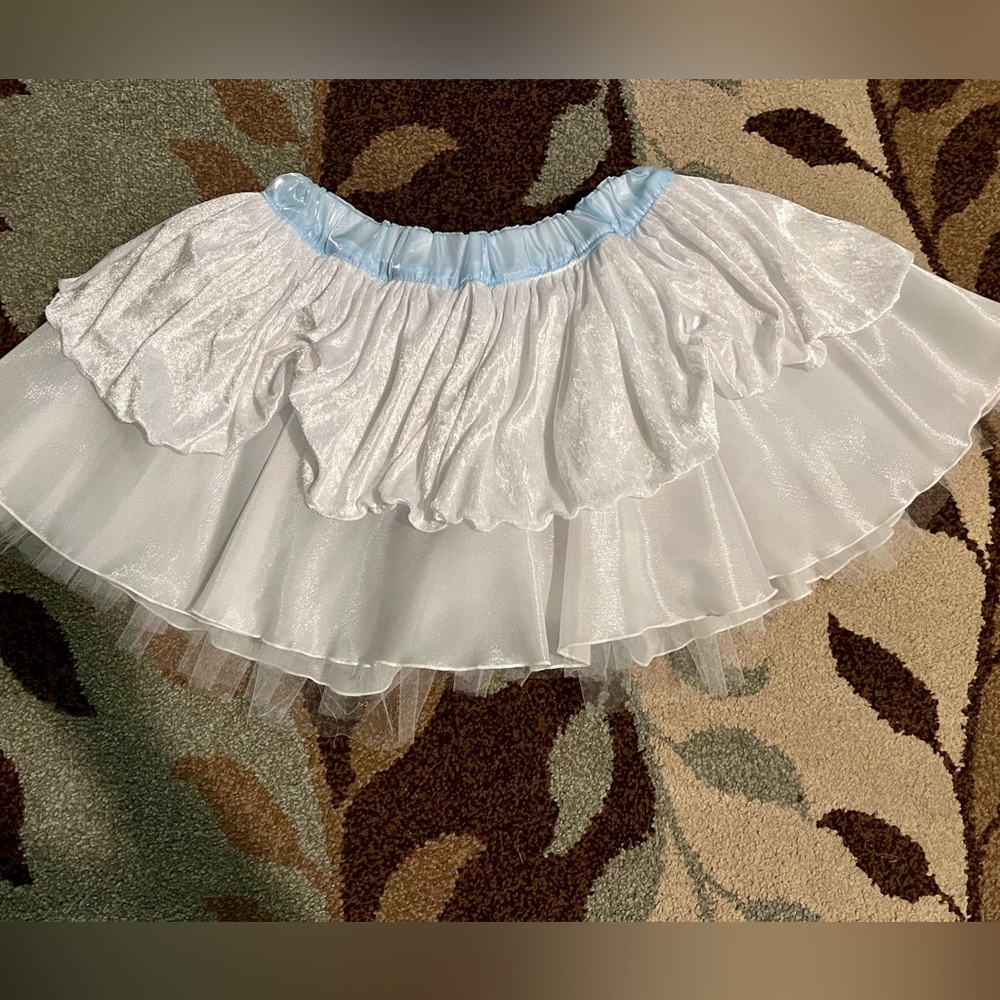 Dottie for running Disco Yeti skirt